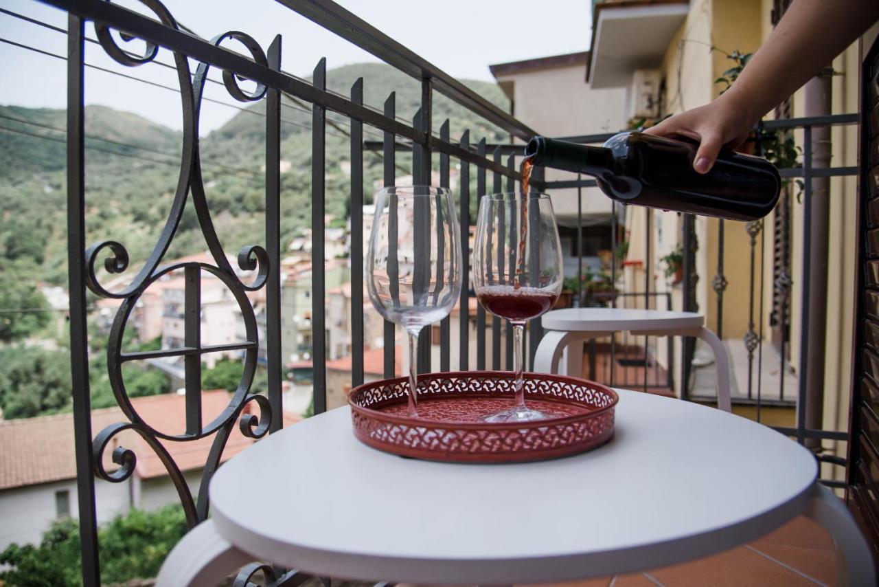 Le Sorelle - Casa Vacanze Pisciotta Exteriör bild