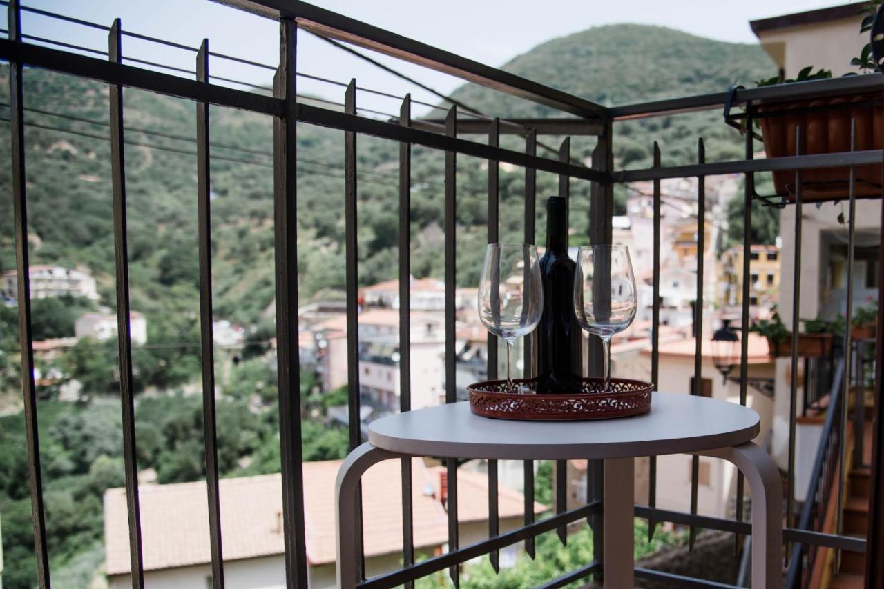Le Sorelle - Casa Vacanze Pisciotta Exteriör bild